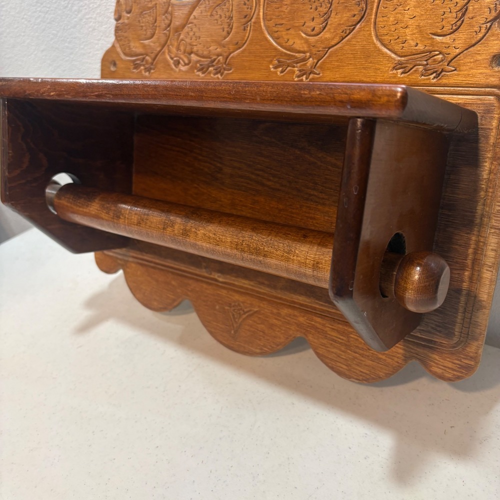 Vintage Carved Wood Chicken Hen Paper Towel Holder Wall Mount Shelf Farmhouse - Picture 2 of 13